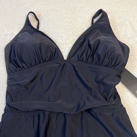 NWT Jones New York Slimming One Piece Swimsuit - Size XL - Picture 4 of 12